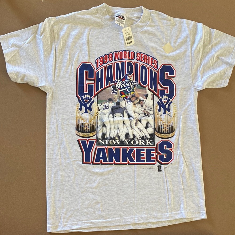 1998 World Series champions Yankees shirt